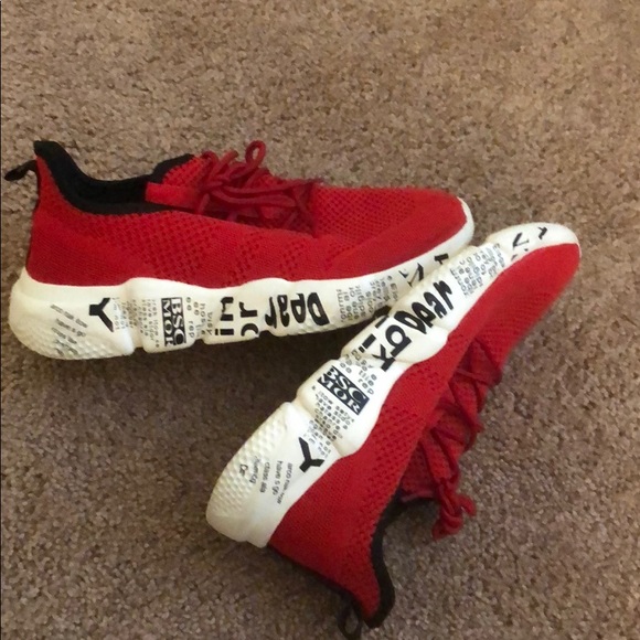 Running shoes - Picture 2 of 4